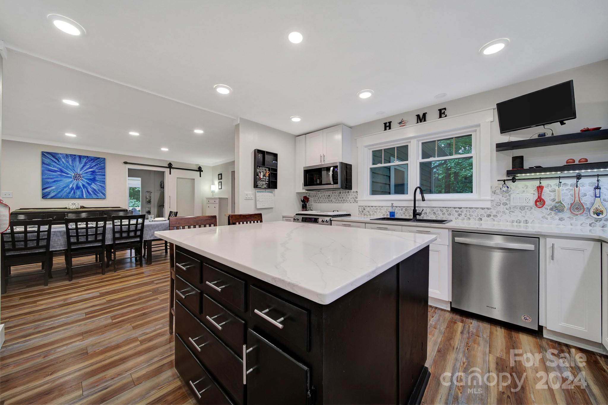 Clifflure Estates - Residential