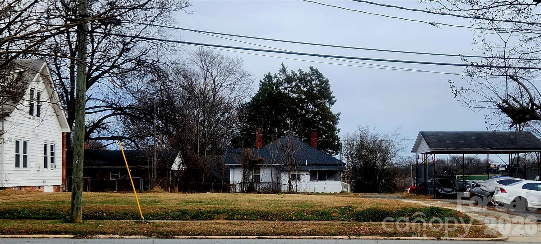 1114 W Franklin Boulevard W