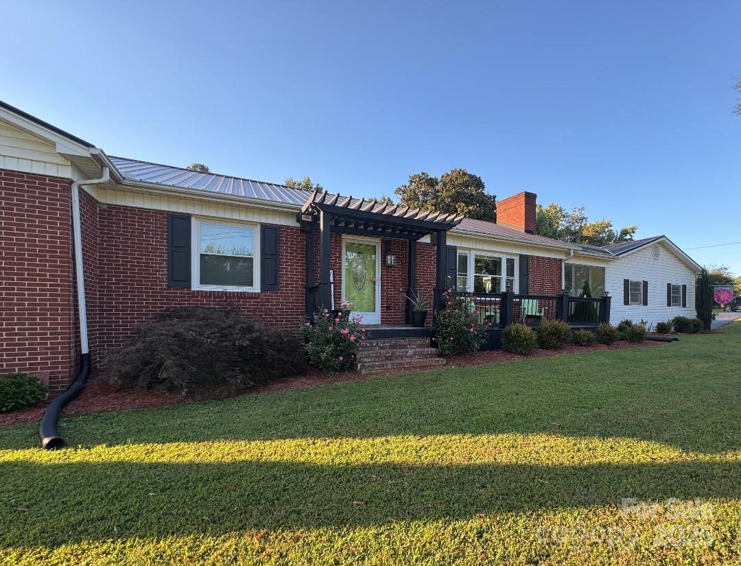 3883 Bunker Hill School Road