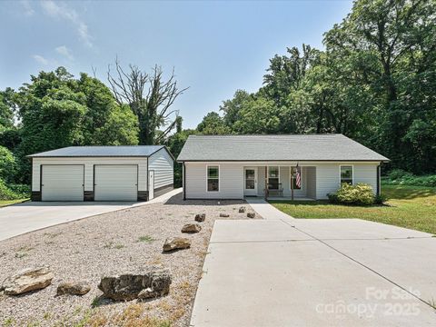 285 Hannah Avenue Salisbury NC 28147