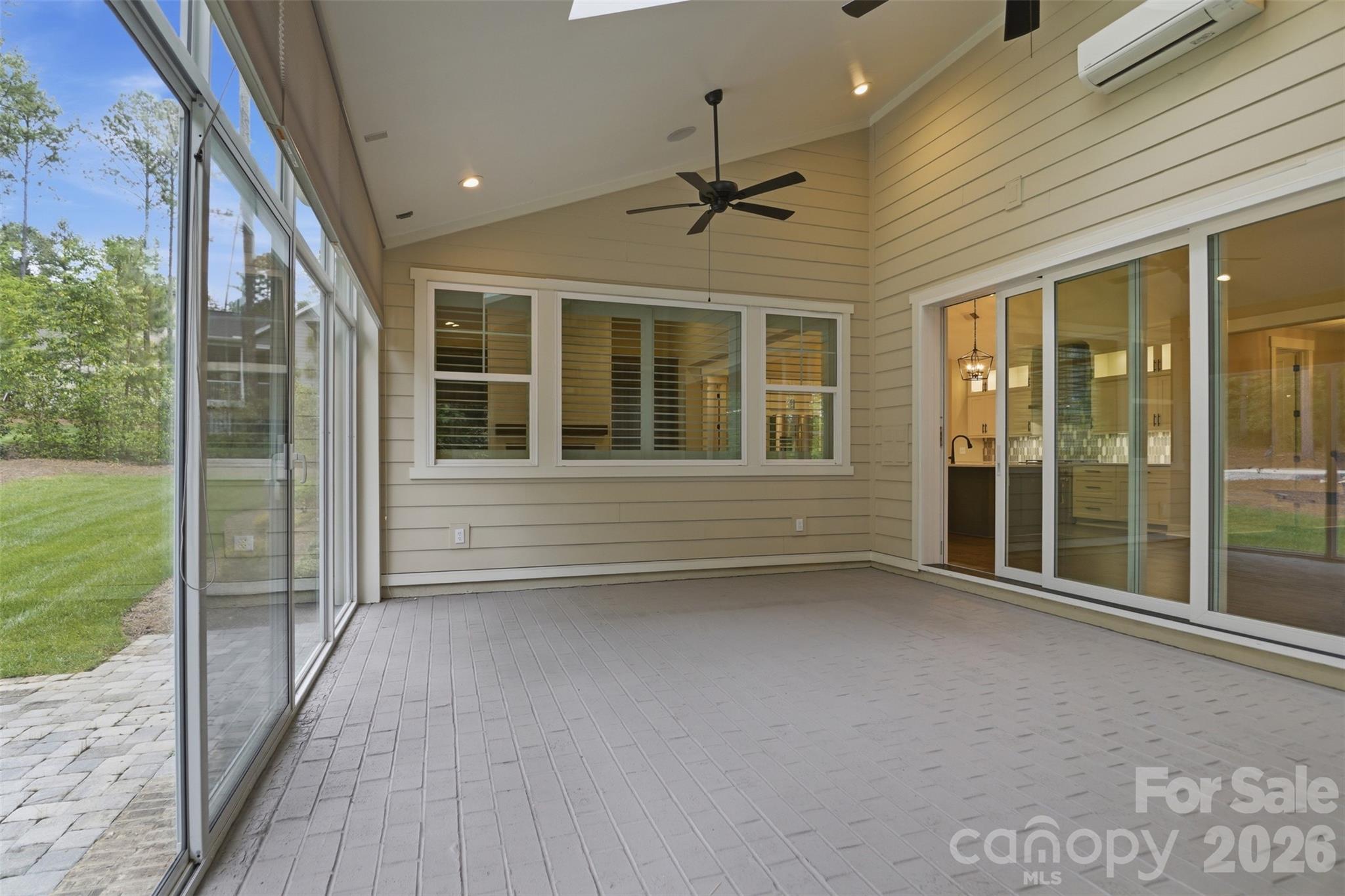 Riverchase Estates - Residential