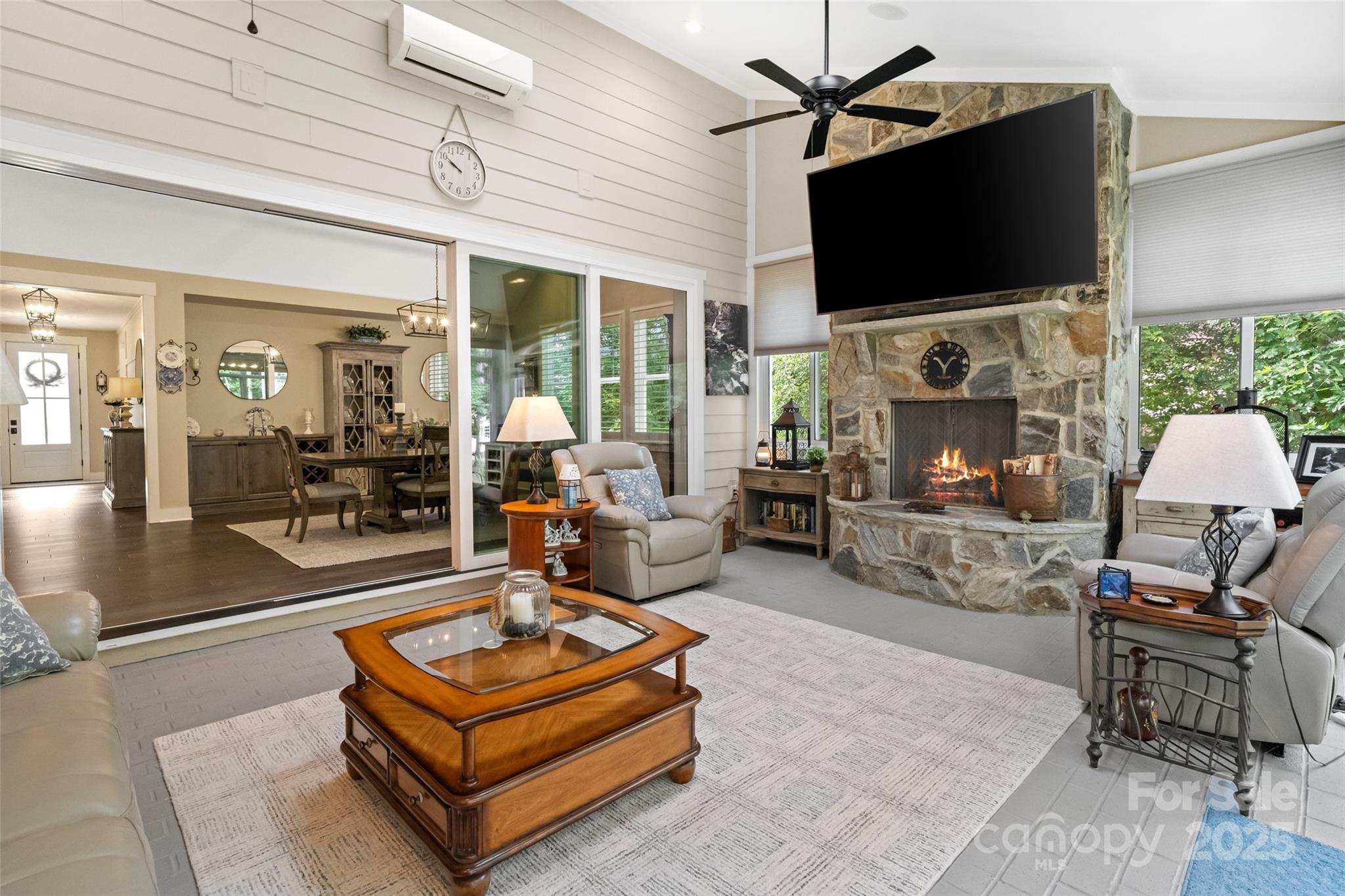 Riverchase Estates - Residential