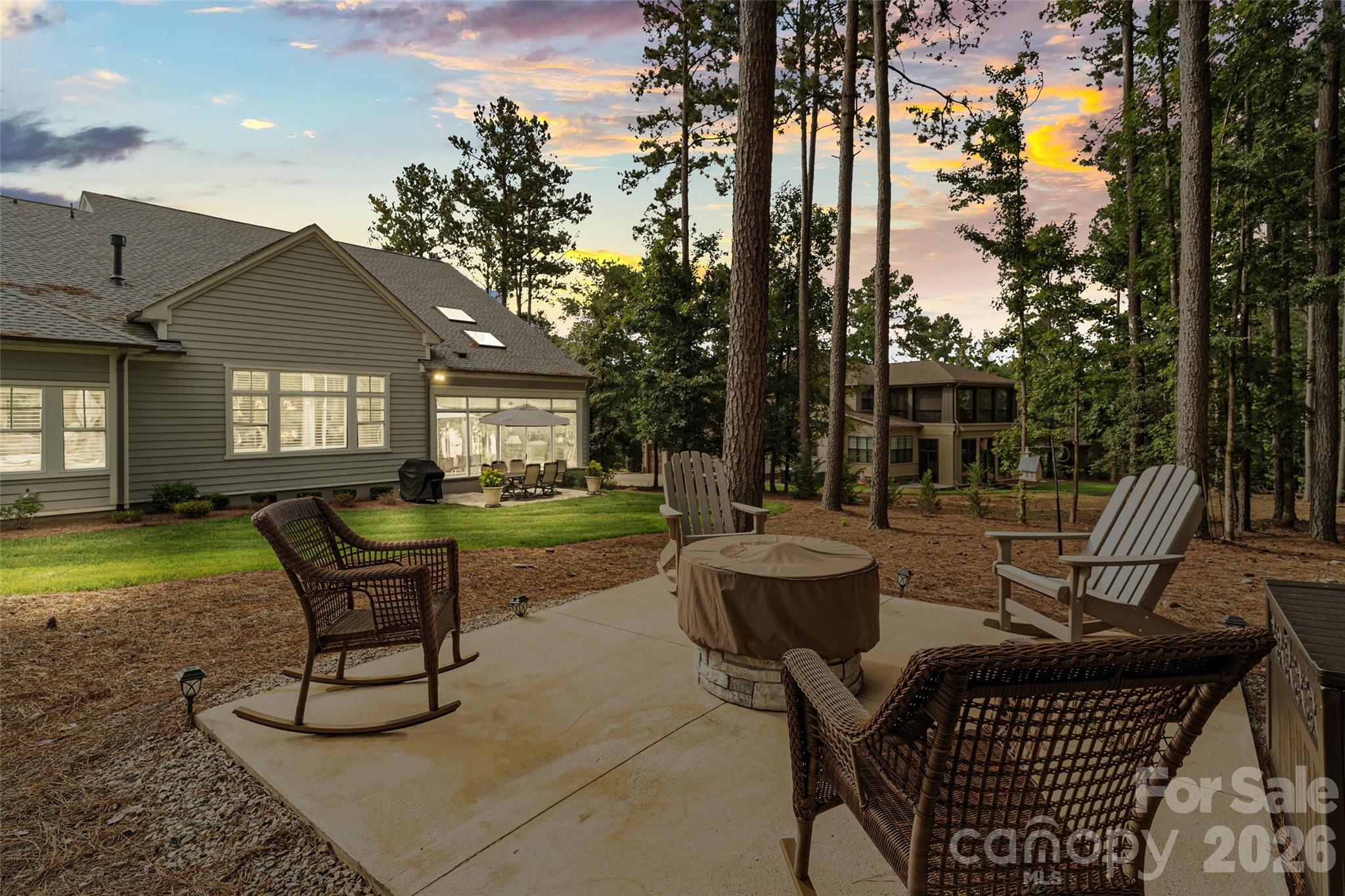 Riverchase Estates - Residential