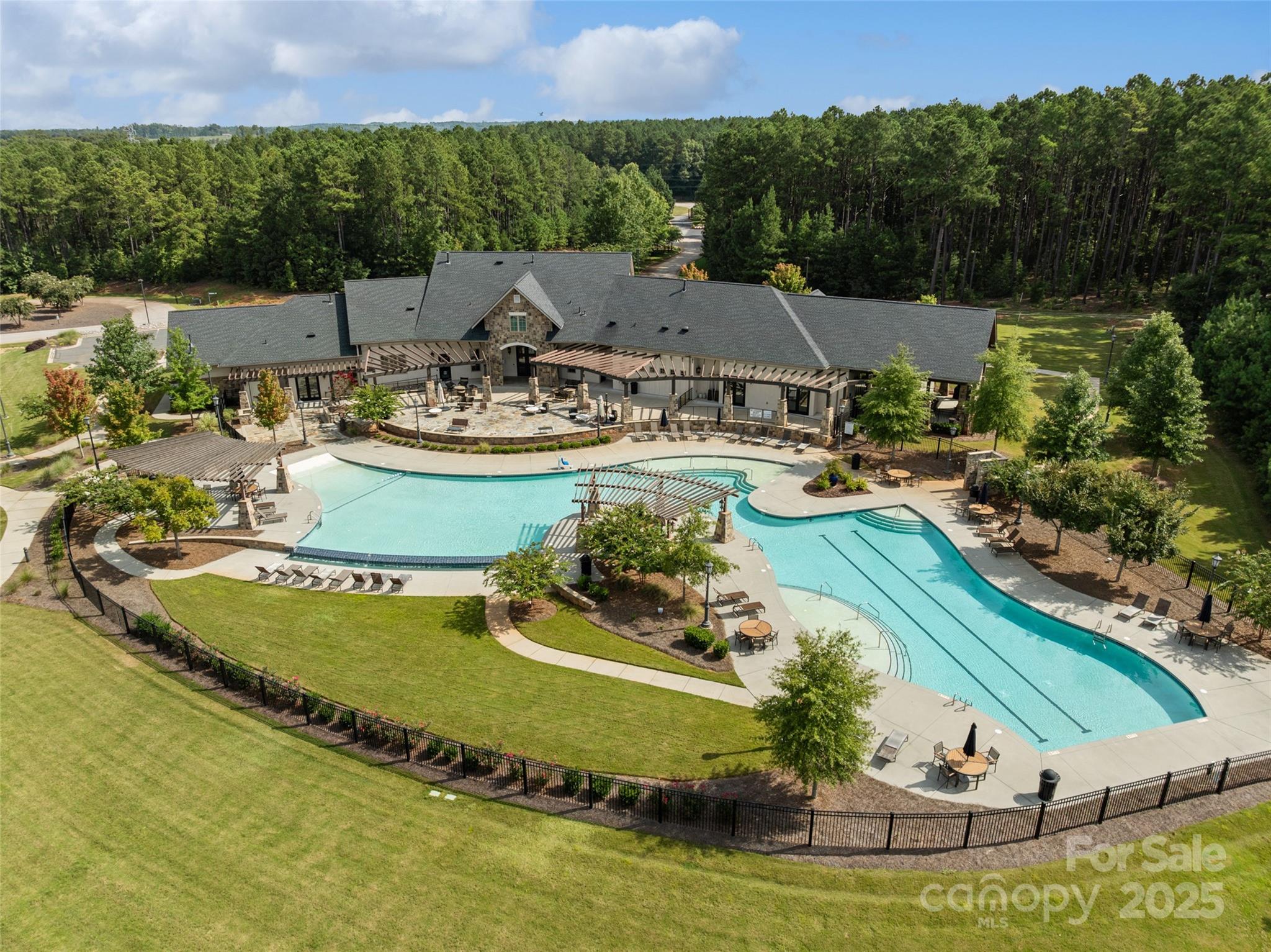 Riverchase Estates - Residential
