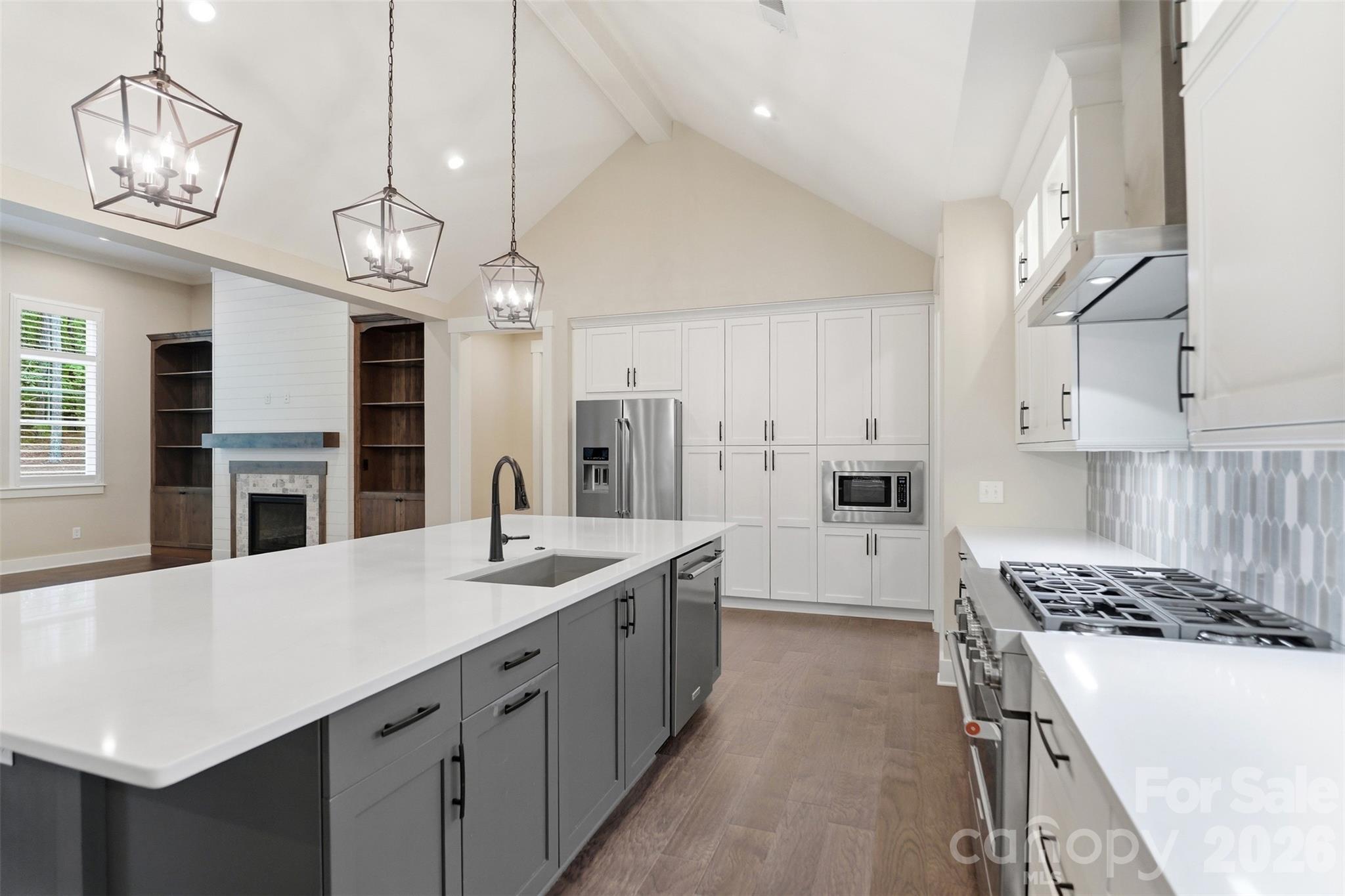 Riverchase Estates - Residential