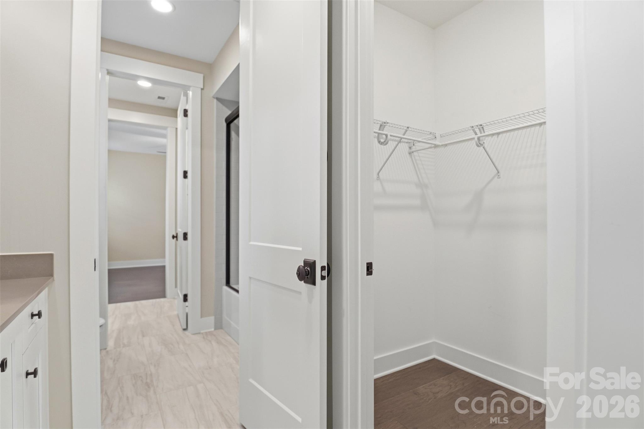 Riverchase Estates - Residential