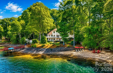 Photo of 139 Hawks Point Drive, Troutman, NC 28166 (MLS # 4343481)
