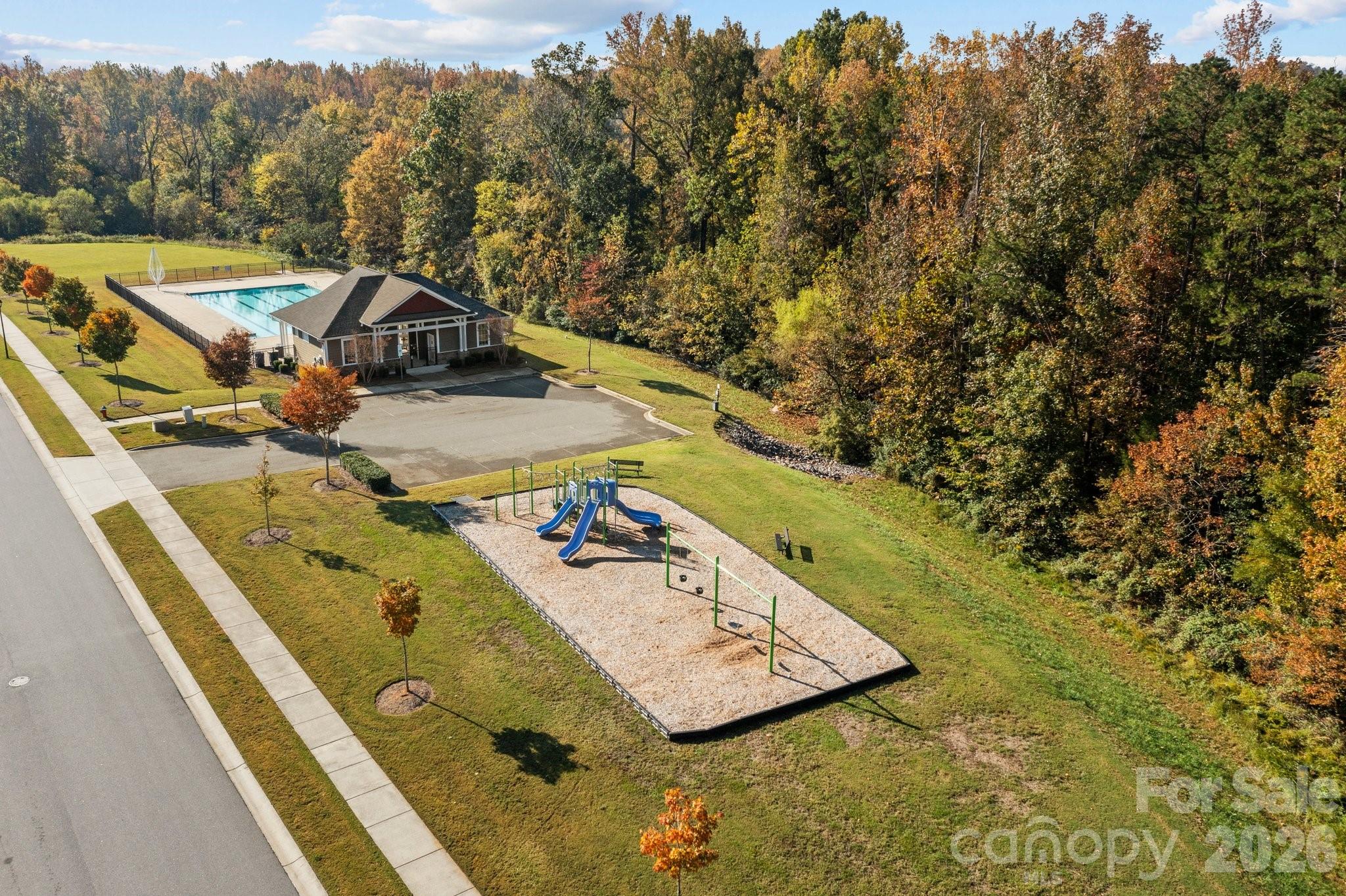 Waterford on the Rocky River - Residential