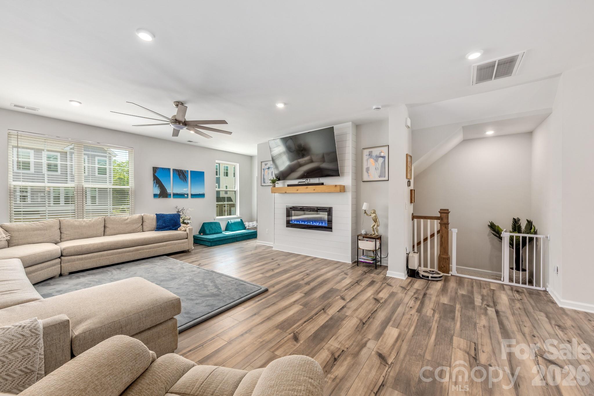 Waterstone - Residential