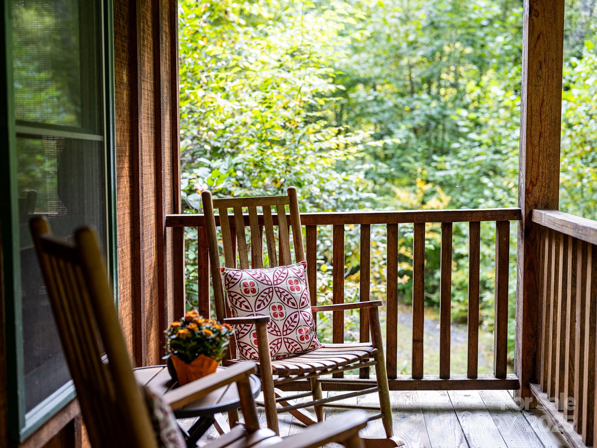 Laurel River Crossing - Residential