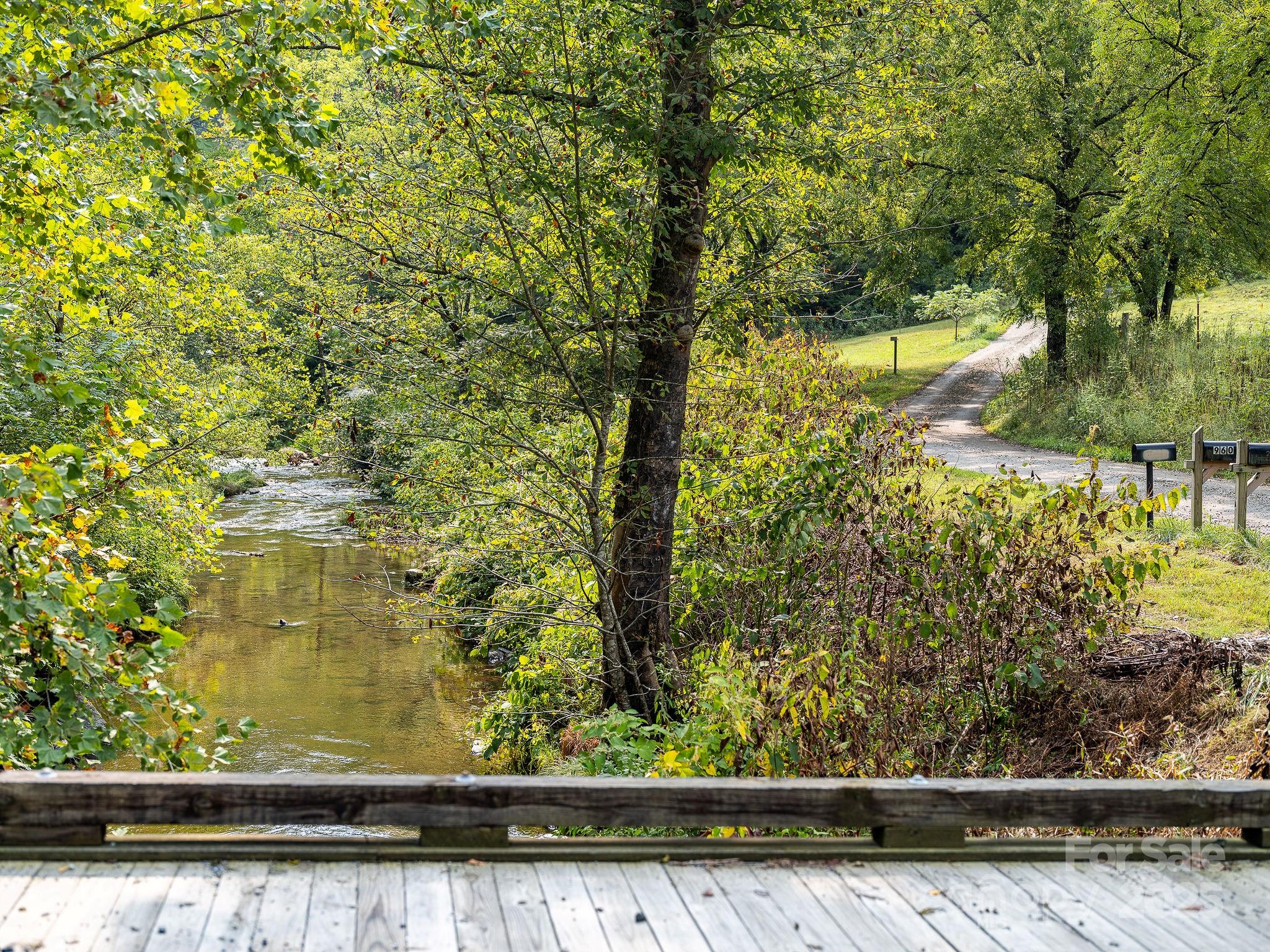Laurel River Crossing - Residential