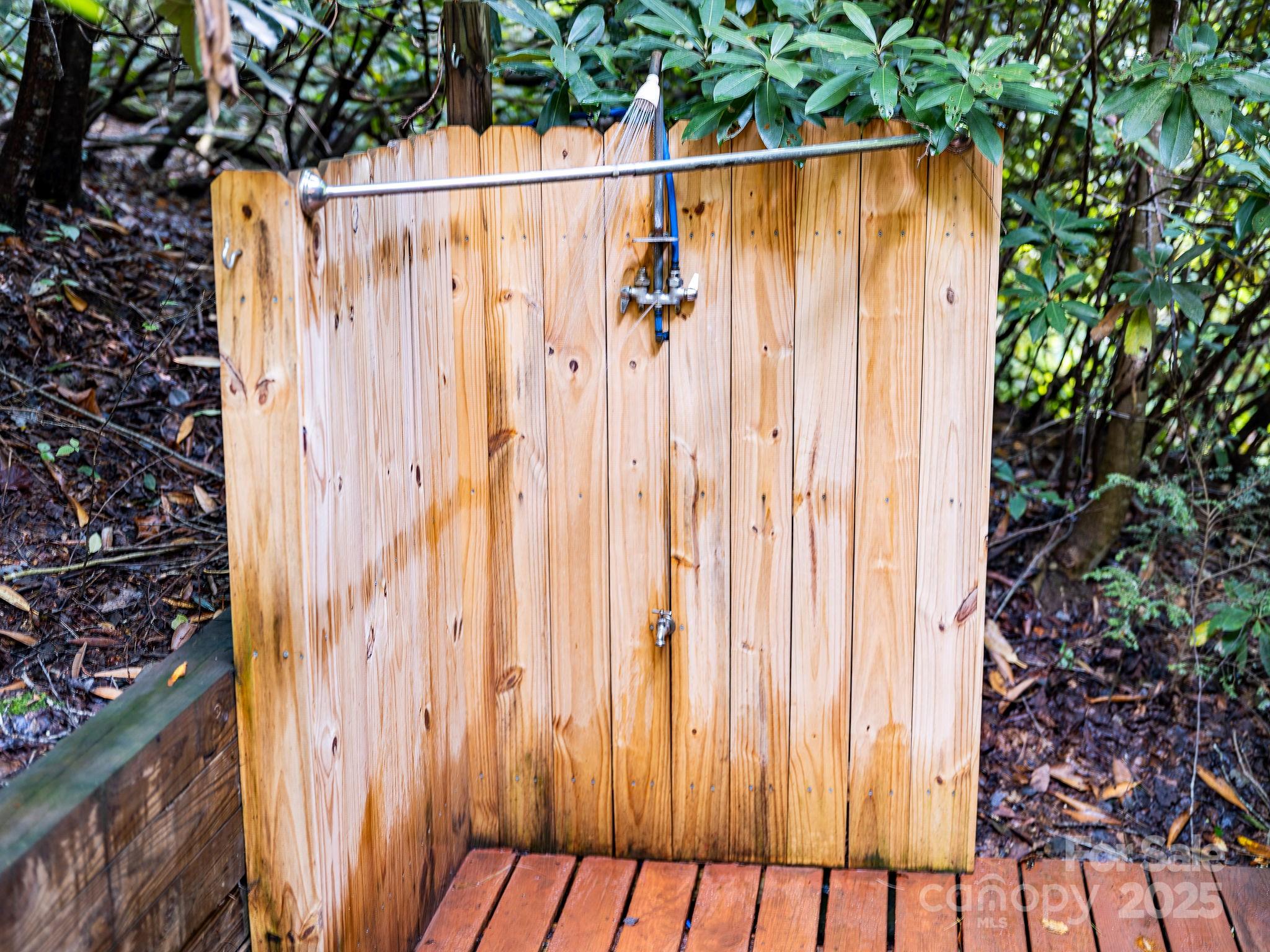 Laurel River Crossing - Residential