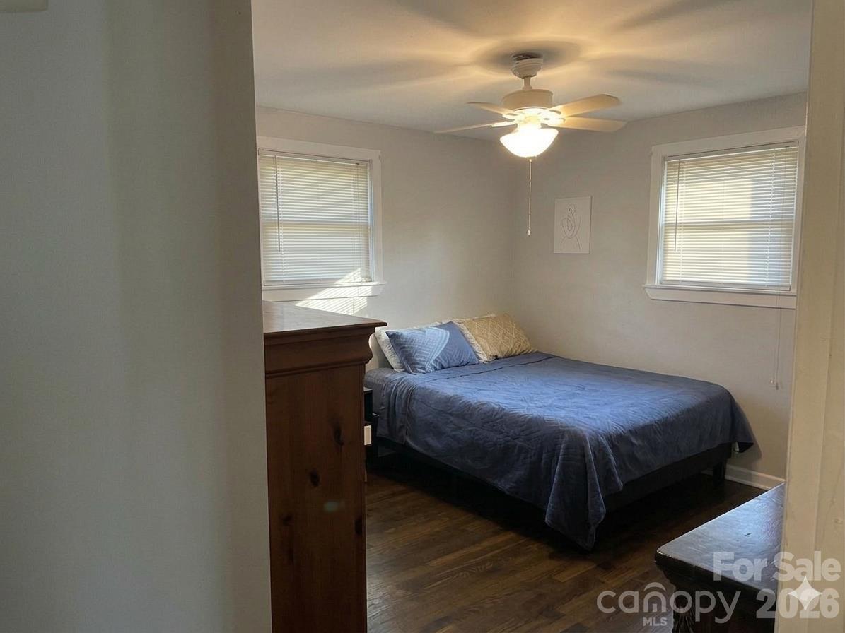 108 York Park Street