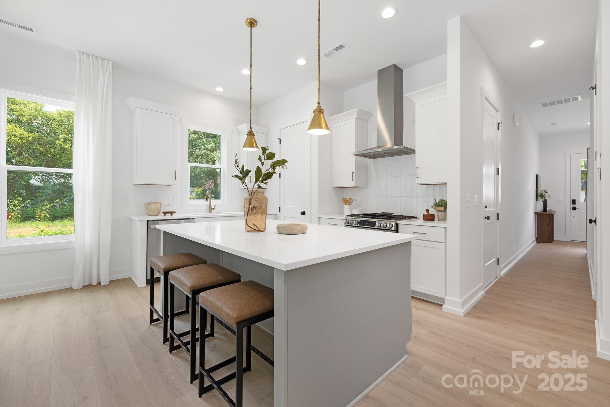 2522 Elkwood Circle