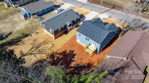 A home in Hickory