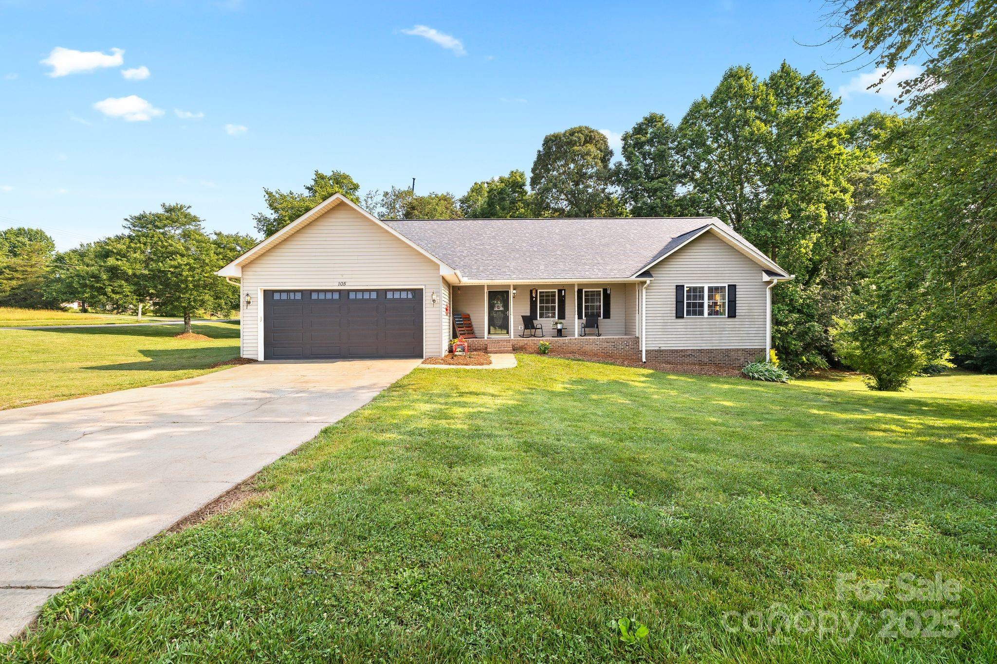 105 Saddlewood Lane