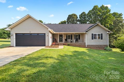 105 Saddlewood Lane Statesville NC 28625