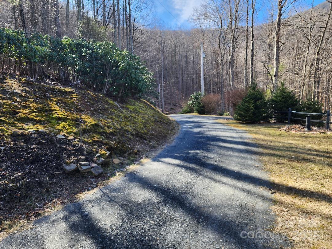 00 Shadow Moss Drive 8/B