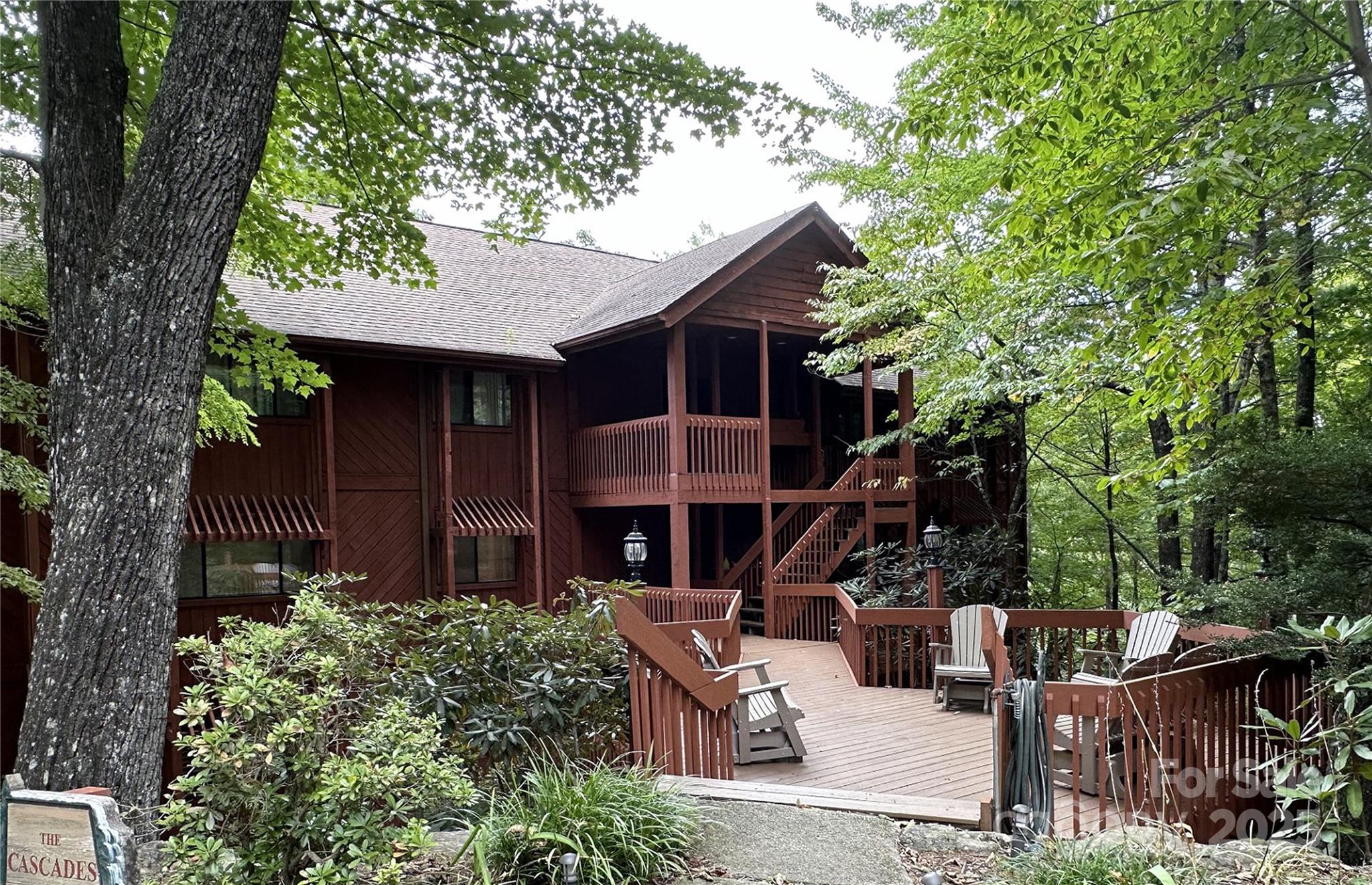 221 Toxaway Falls Drive