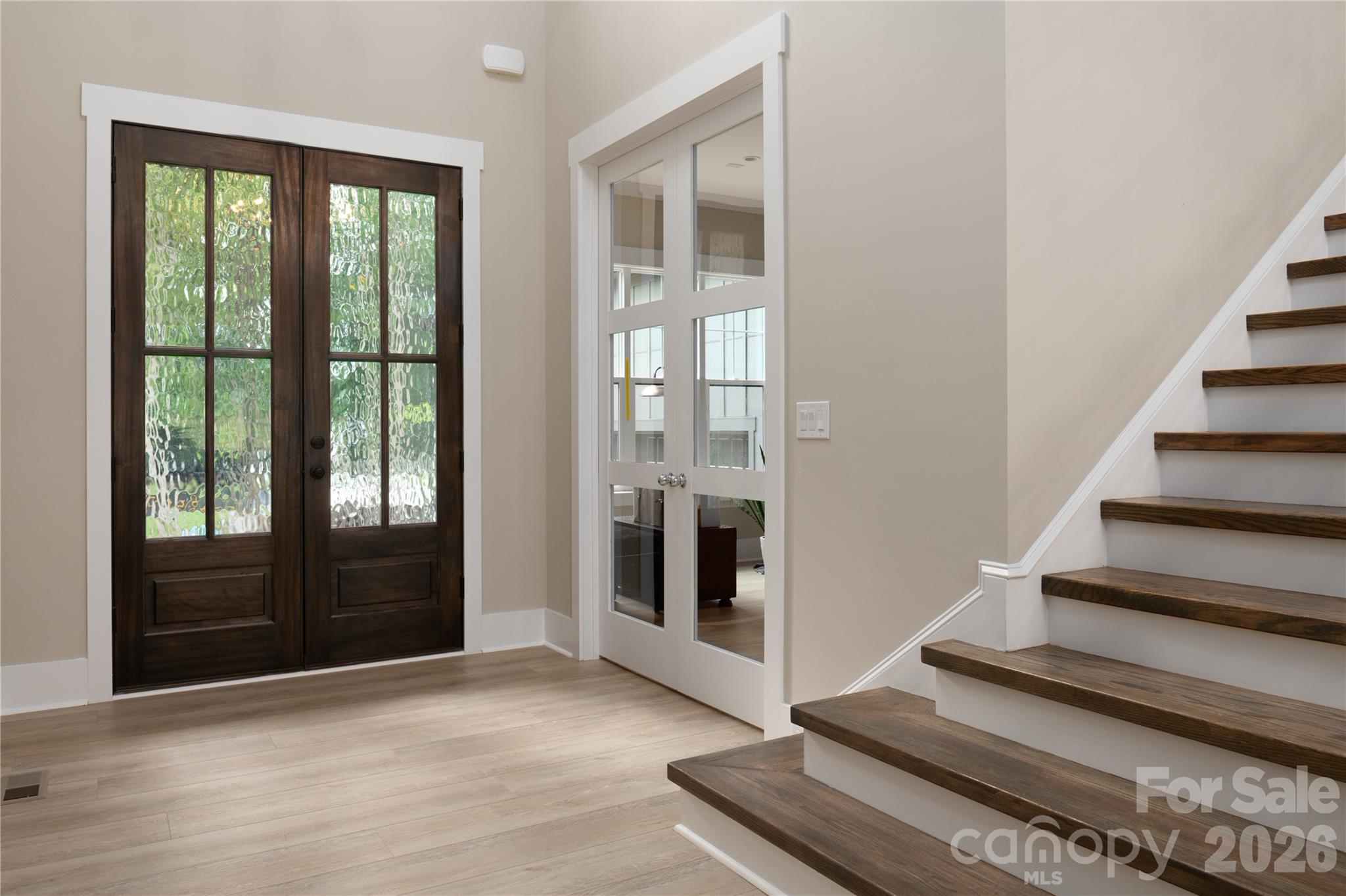 Mirror Lake - Residential