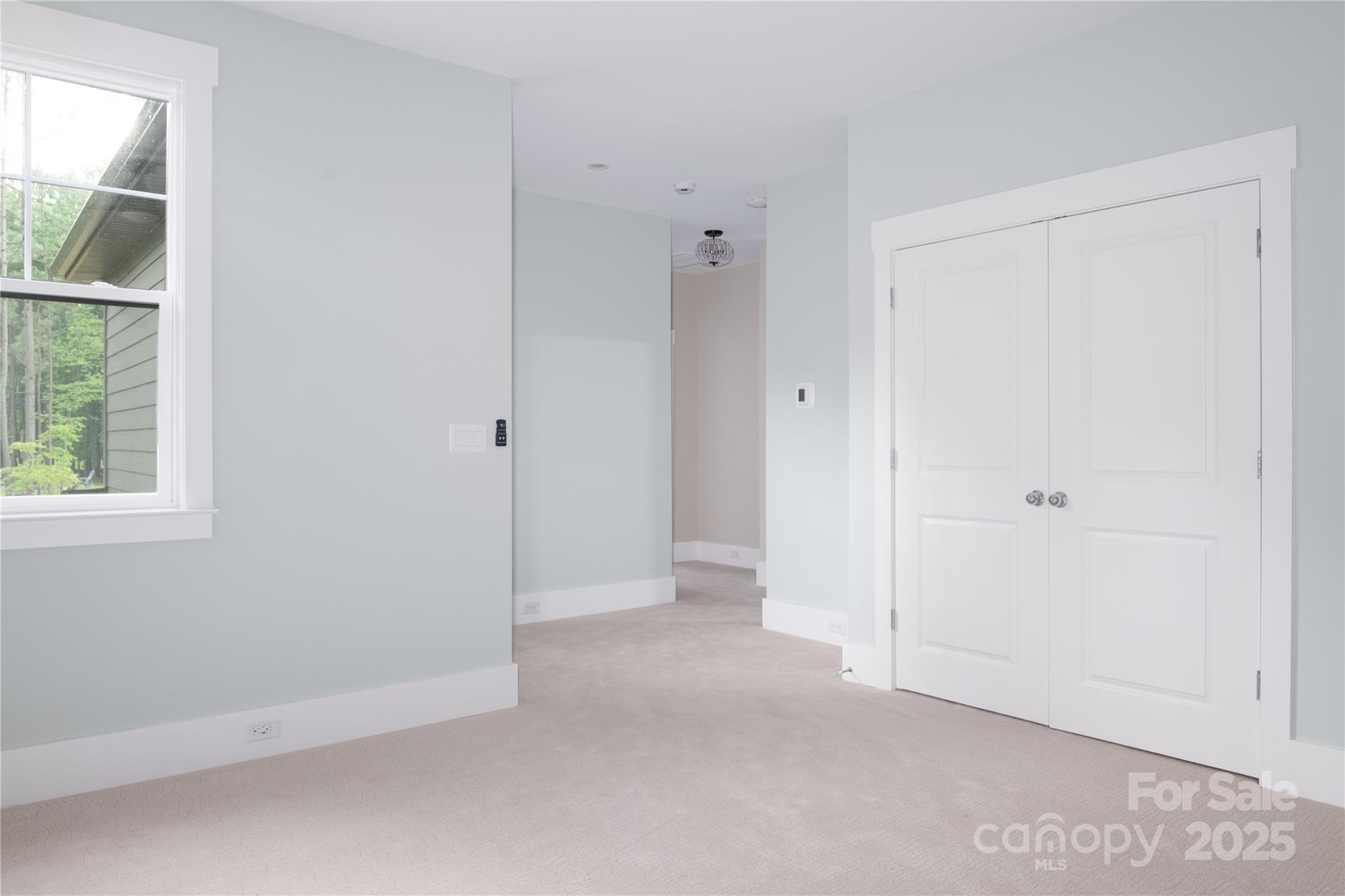 Mirror Lake - Residential