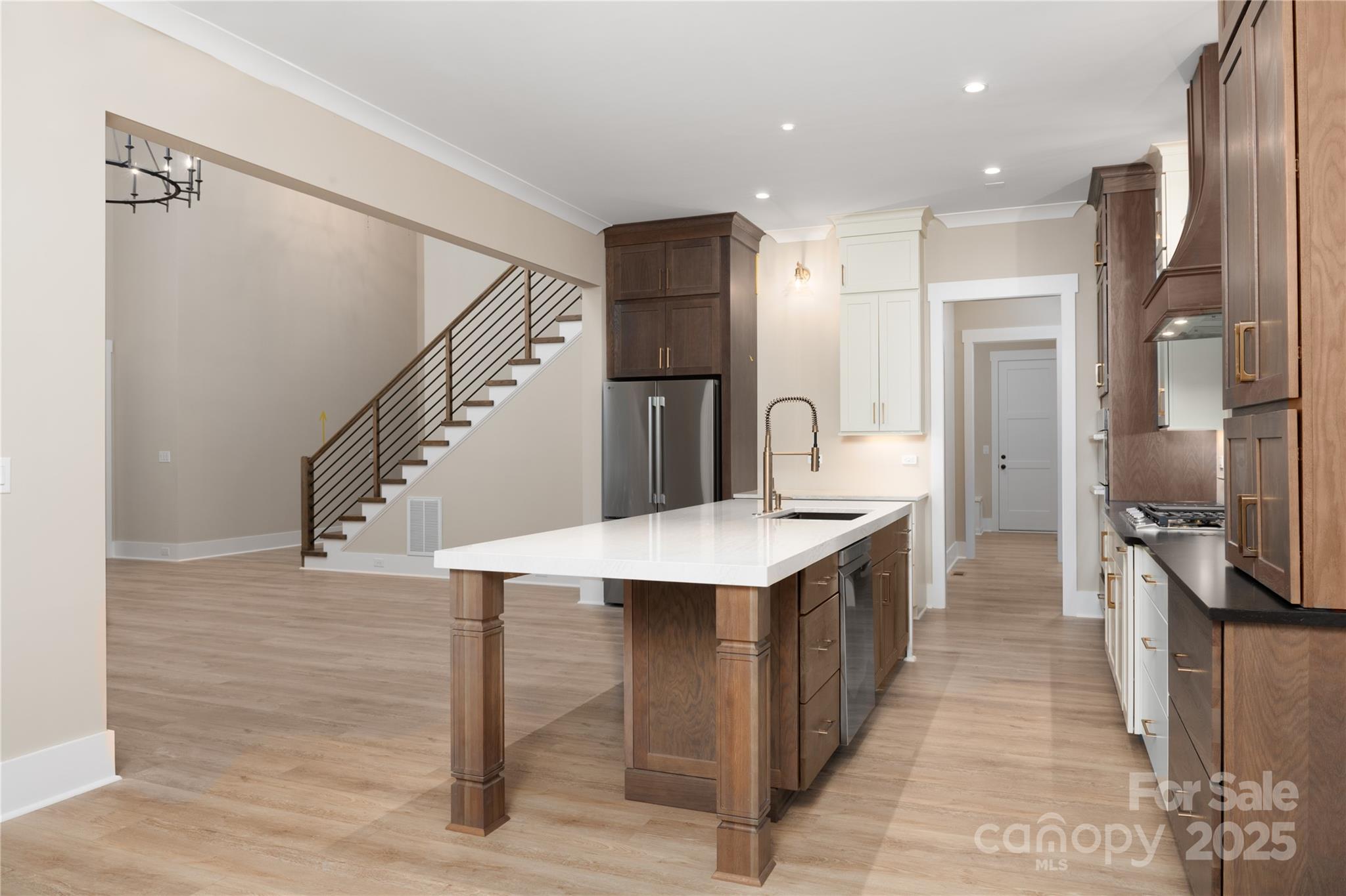 Mirror Lake - Residential