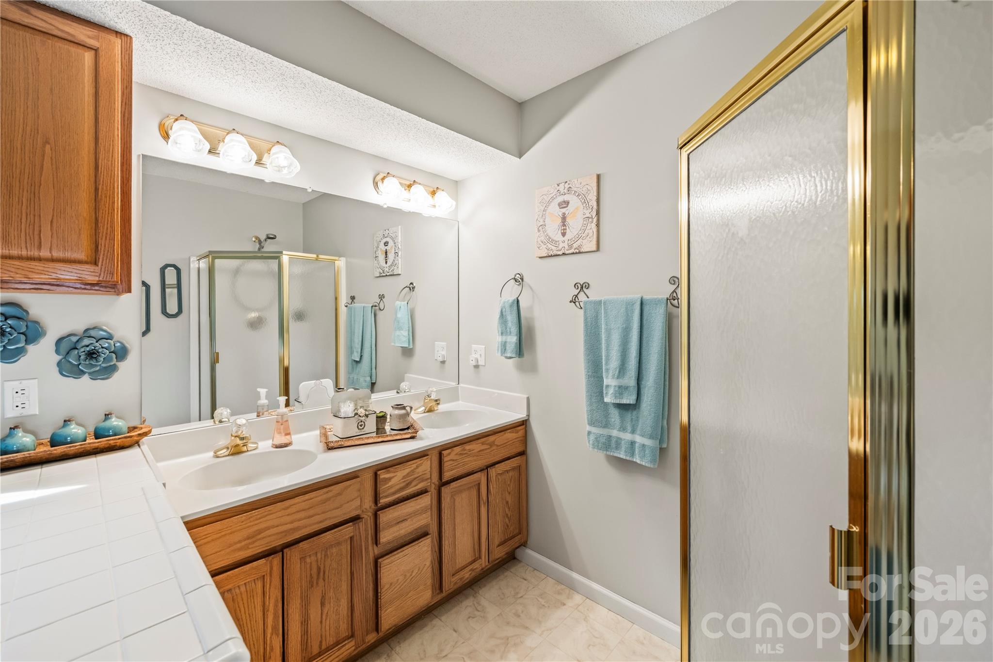 Mills Pointe - Residential