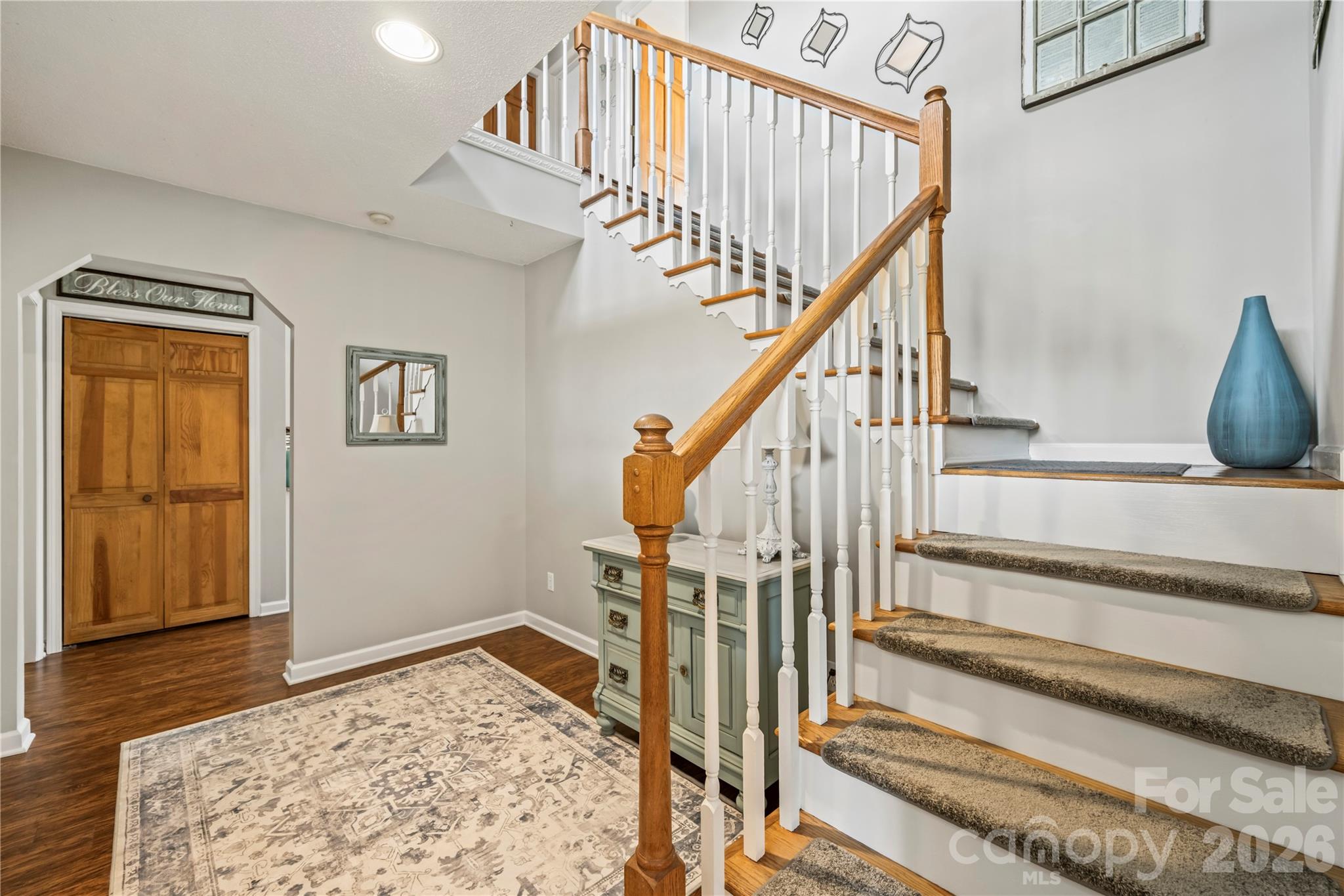 Mills Pointe - Residential