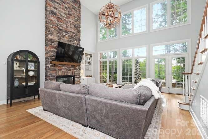 16032 Covington Point Lane