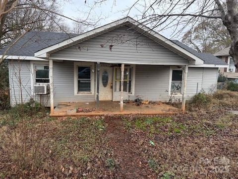 189 Carolina Avenue Spindale NC 28160