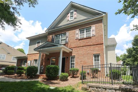 12321 Aquitaine Street Charlotte NC 28277
