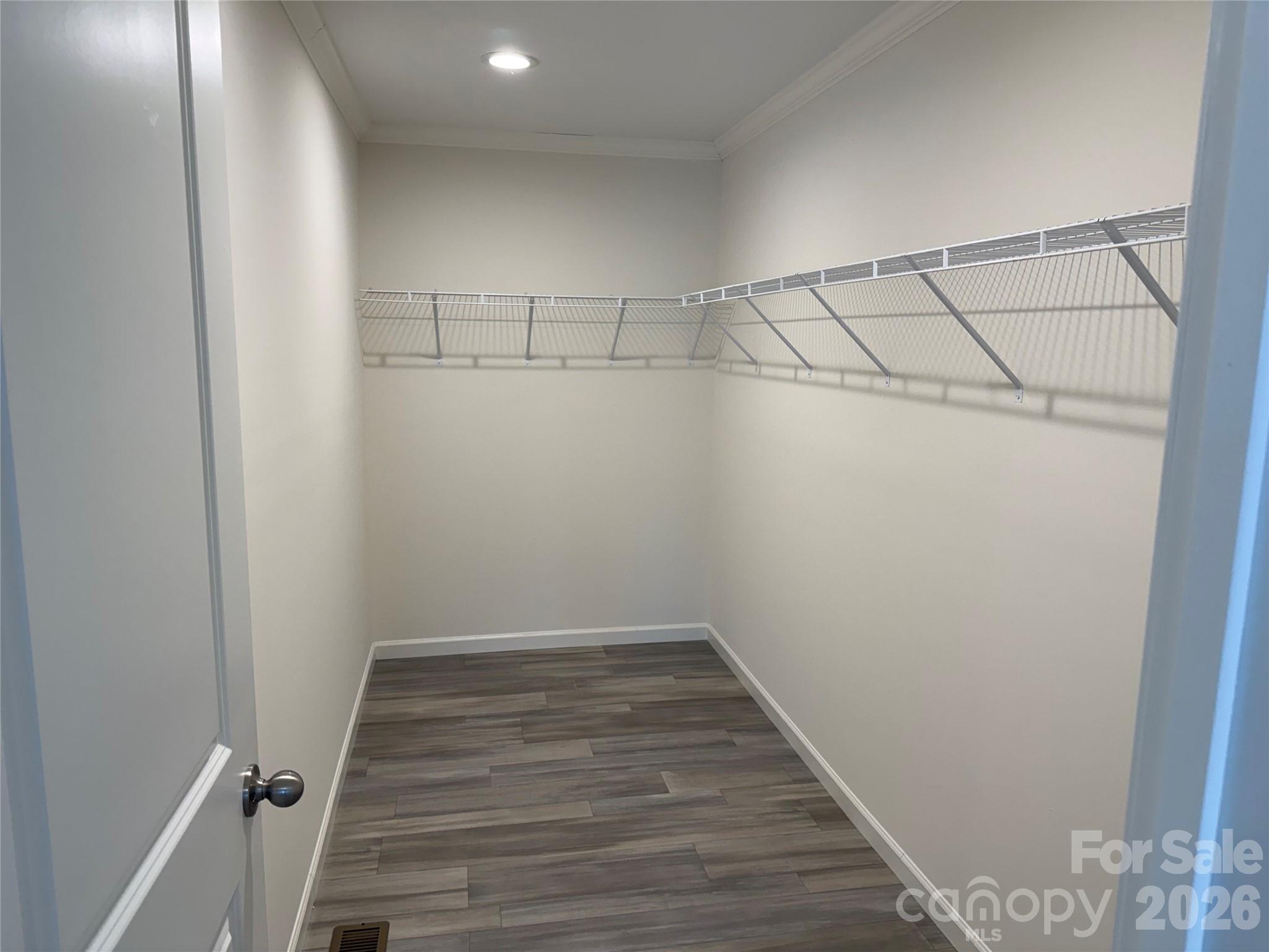 Stones Edge - Residential