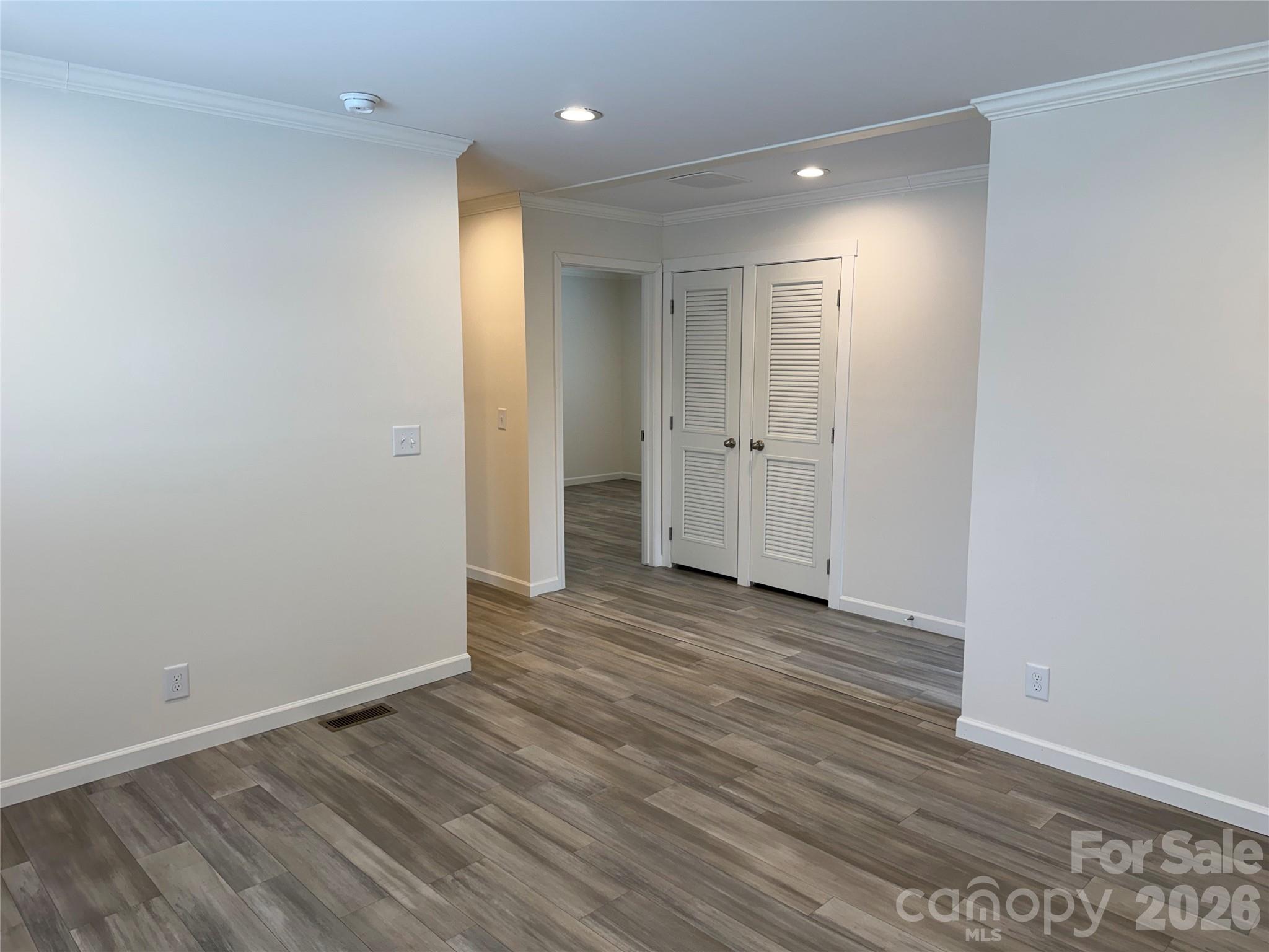 Stones Edge - Residential