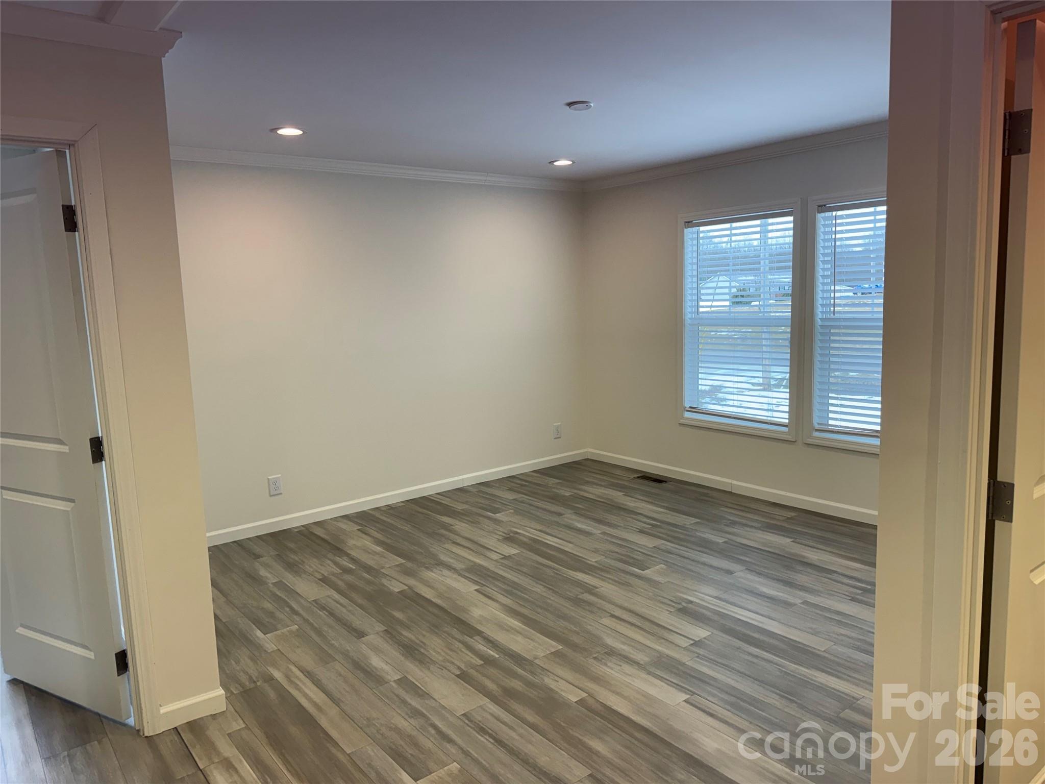 Stones Edge - Residential