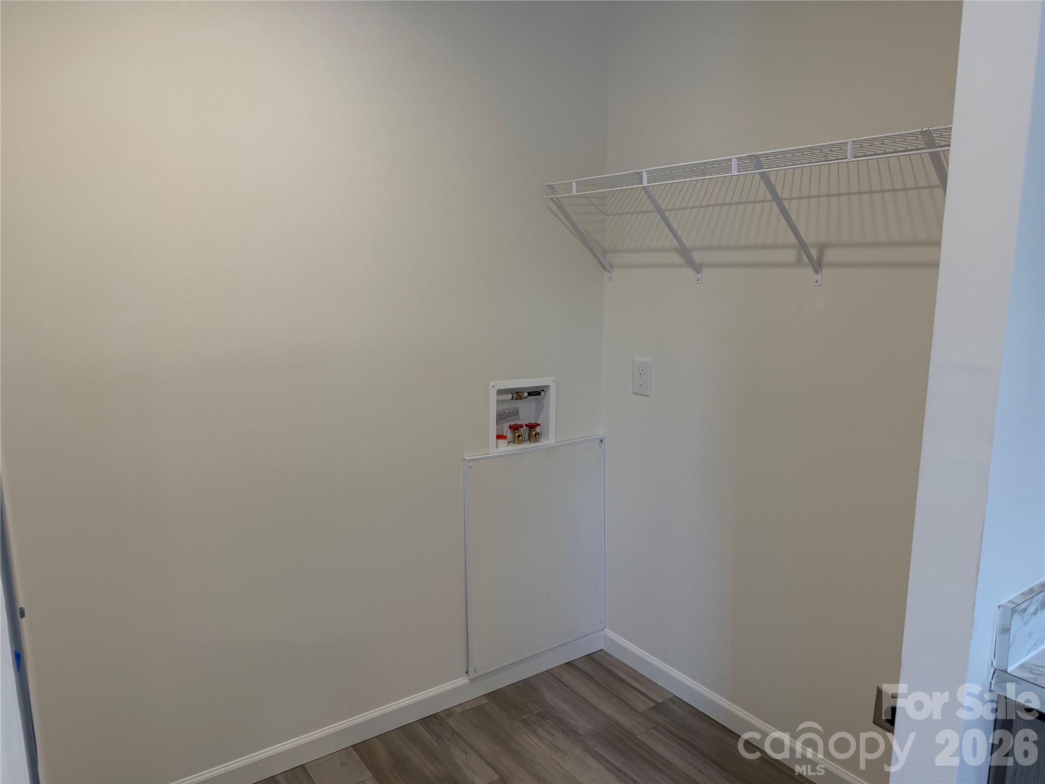 Stones Edge - Residential