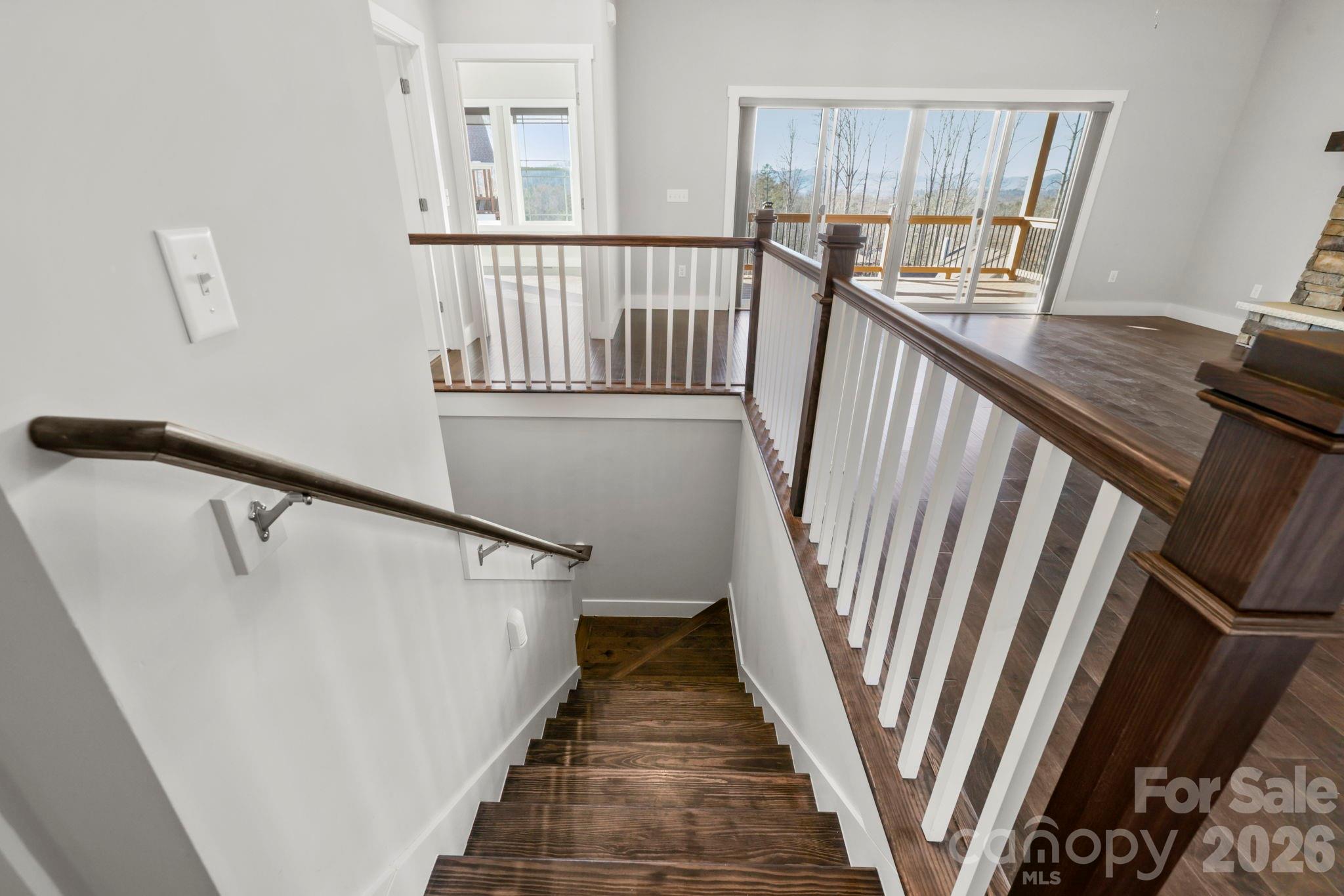 South Creek Cottages - Residential