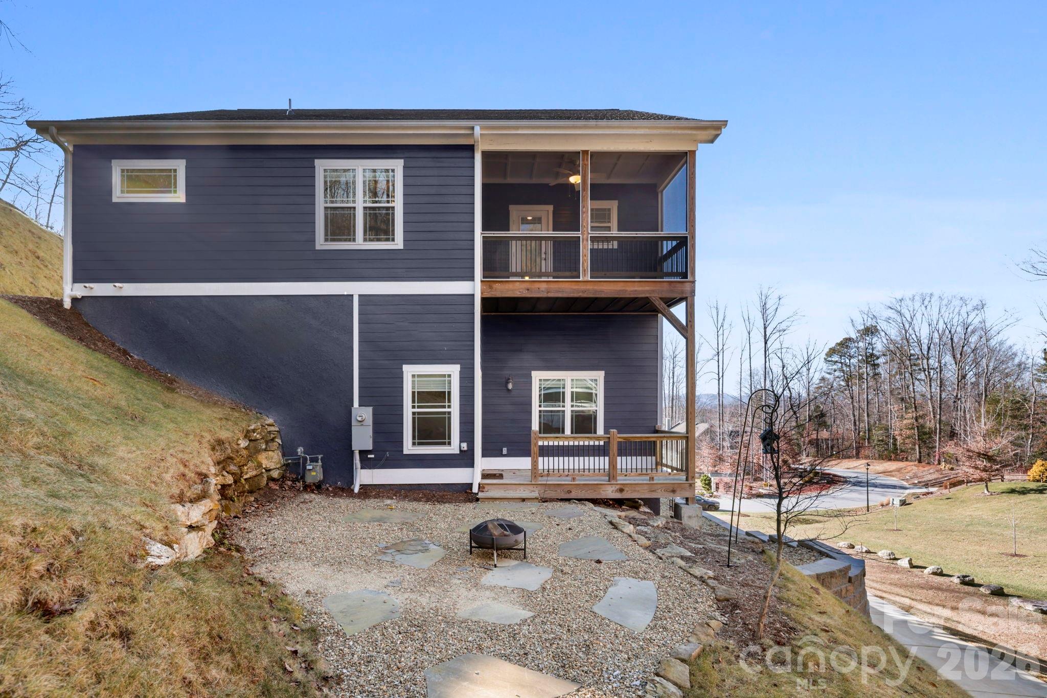 South Creek Cottages - Residential