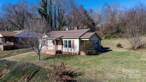 Photo of 1606 Poplar Street NW, Lenoir, NC 28645 (MLS # 4325750)