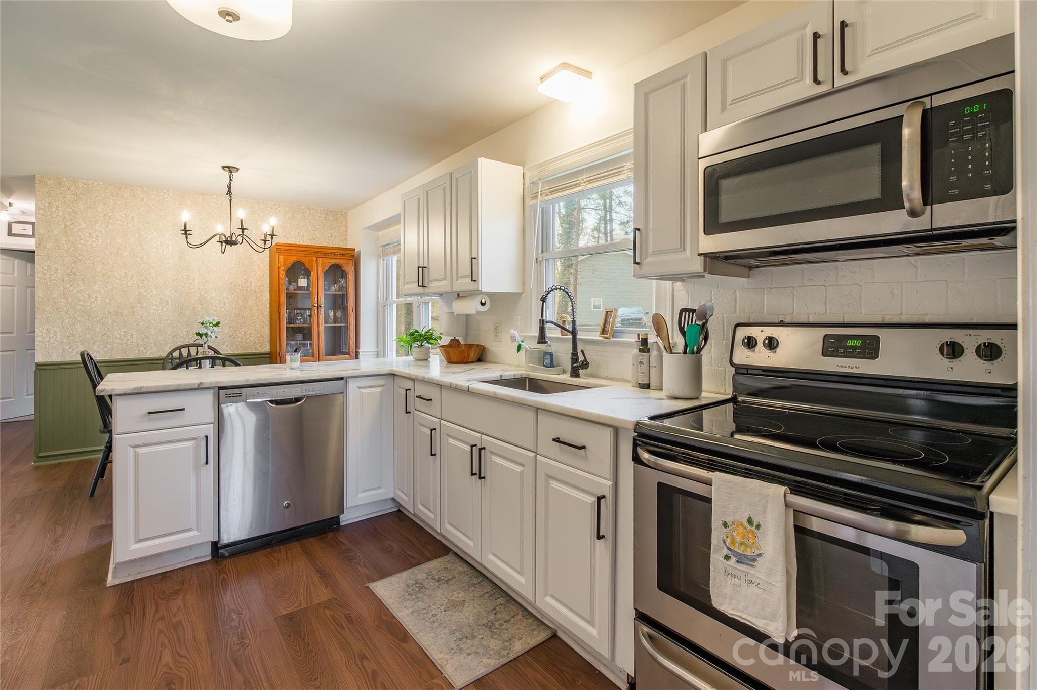 Country Oaks - Residential