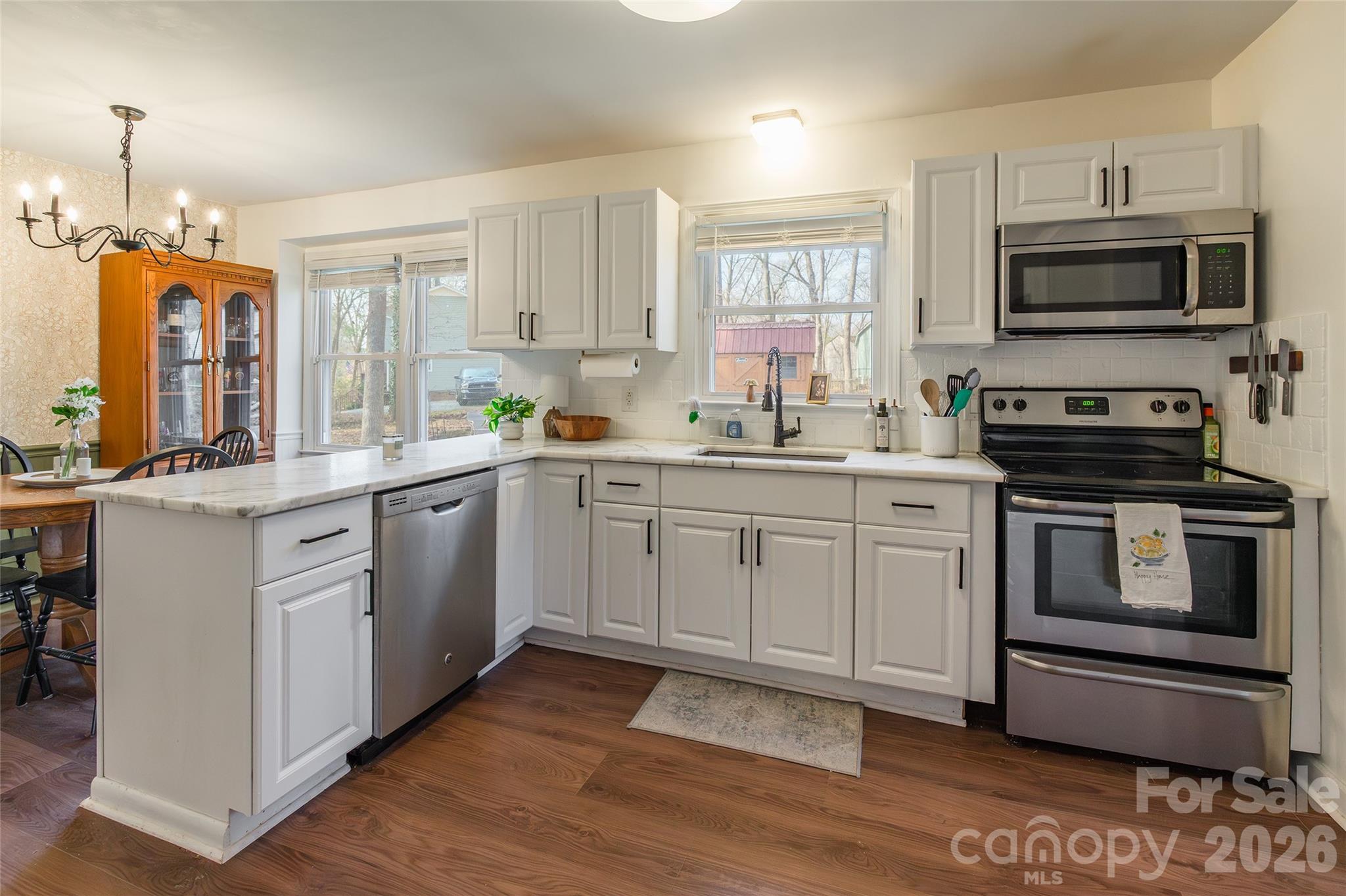 Country Oaks - Residential