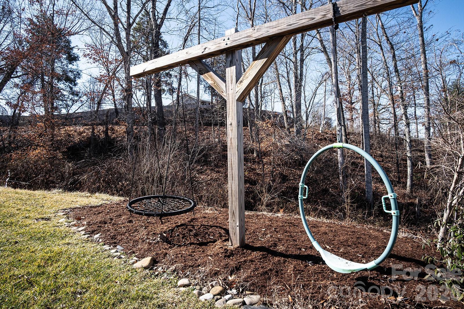 Creekside Village - Residential