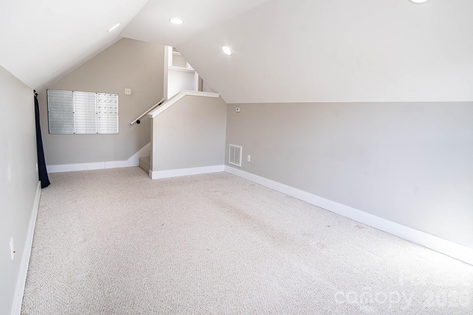 Creekside Village - Residential