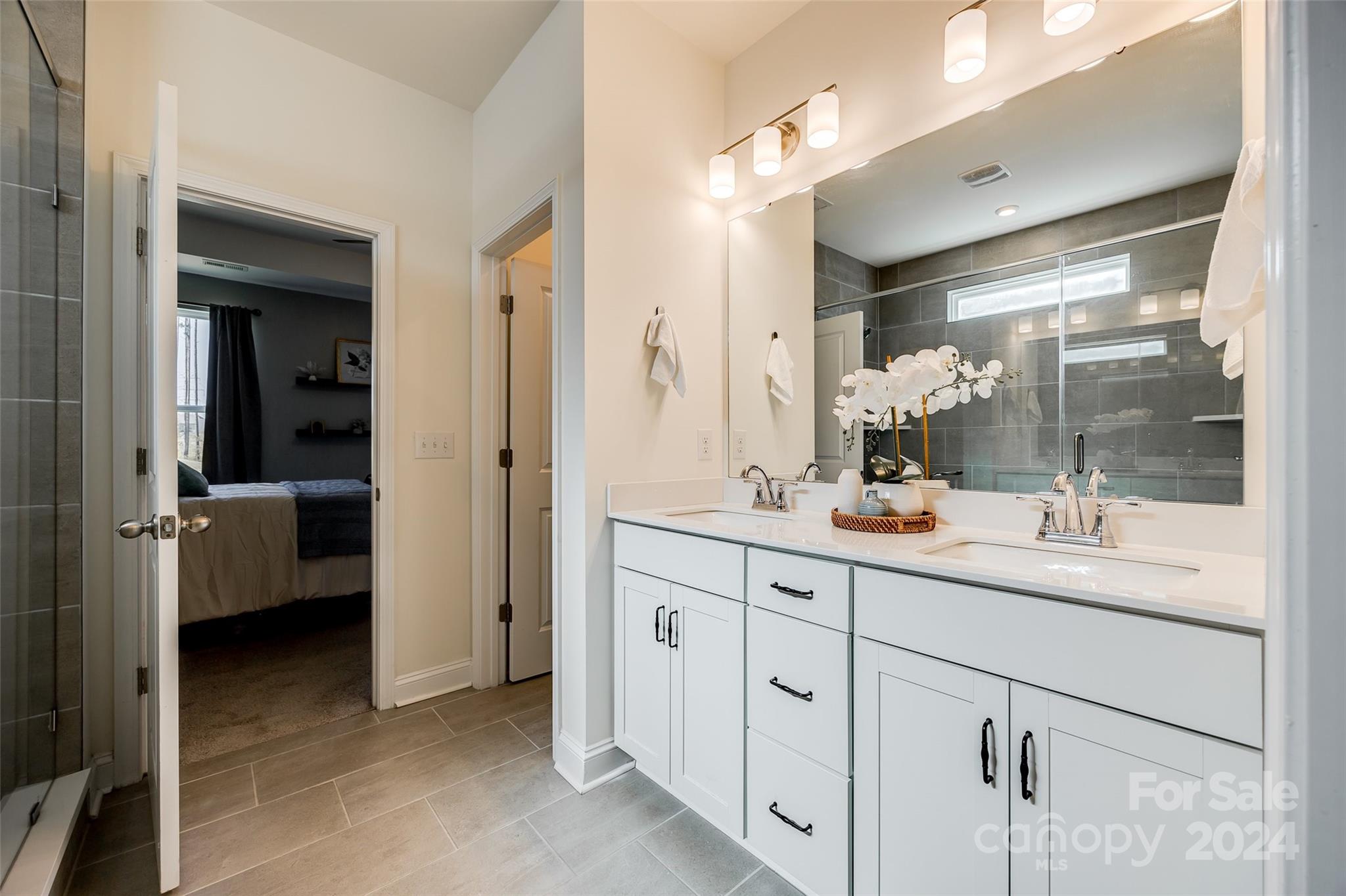 Paddlers Cove - Residential