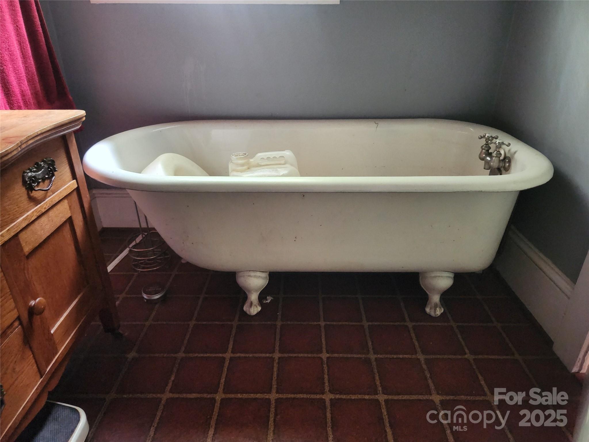 West Square Historical - Residential