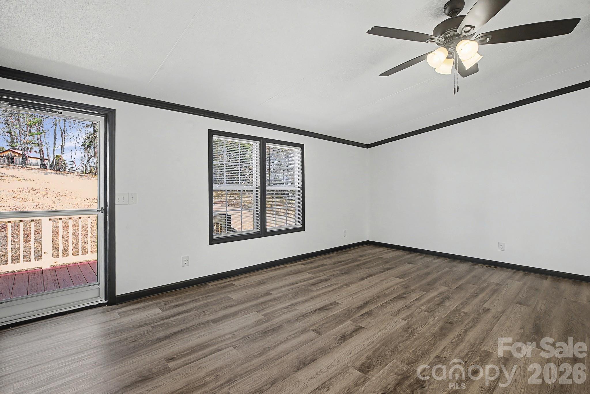 1270 Price Hollow Place