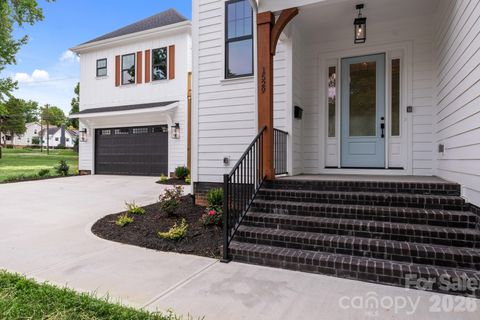 1529 Beckwith Place Charlotte NC 28205