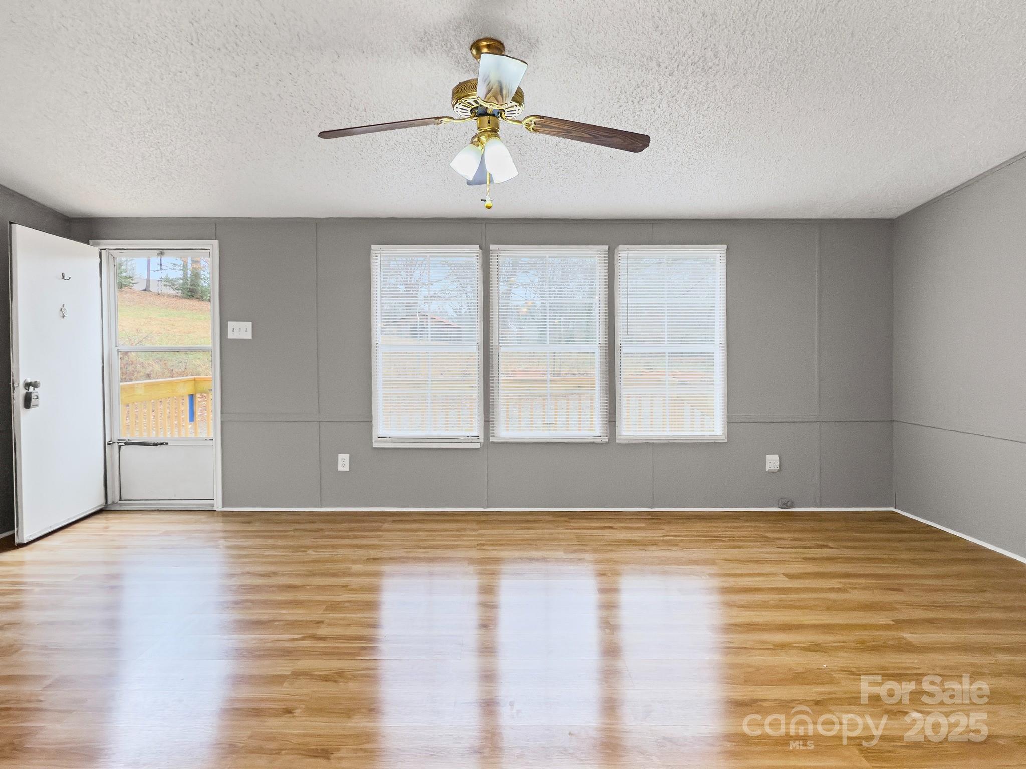 1266 Price Hollow Place