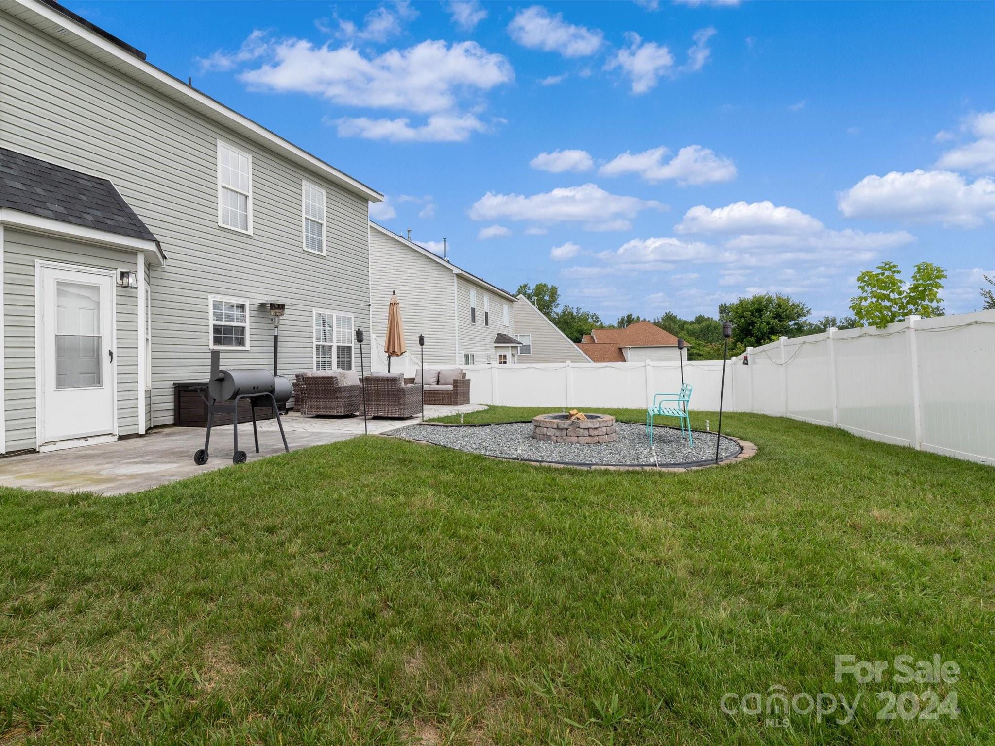 Houston Hills - Residential