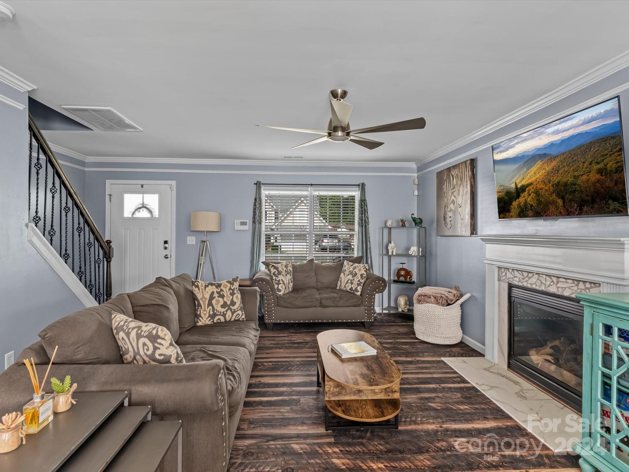 Houston Hills - Residential