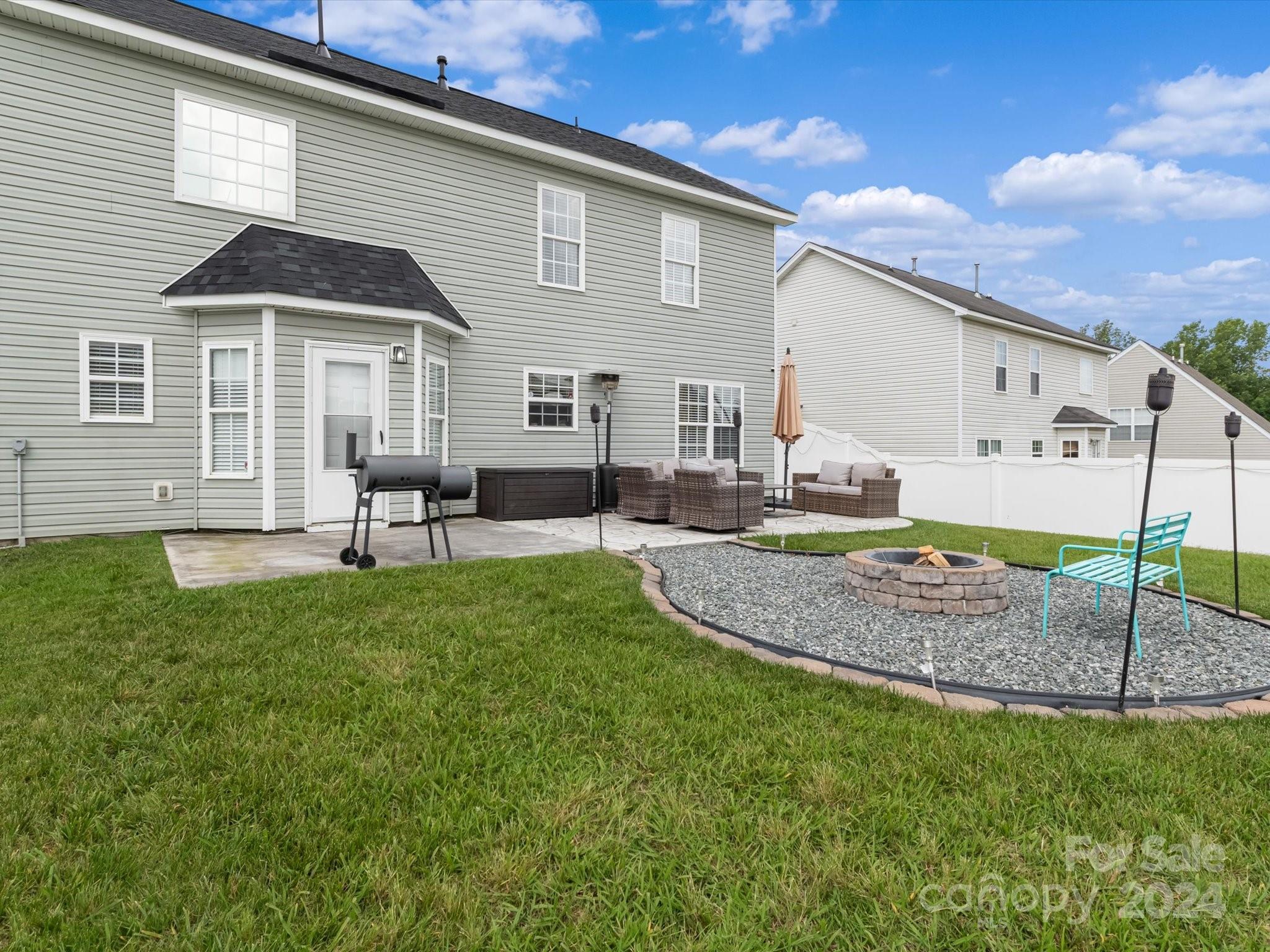 Houston Hills - Residential